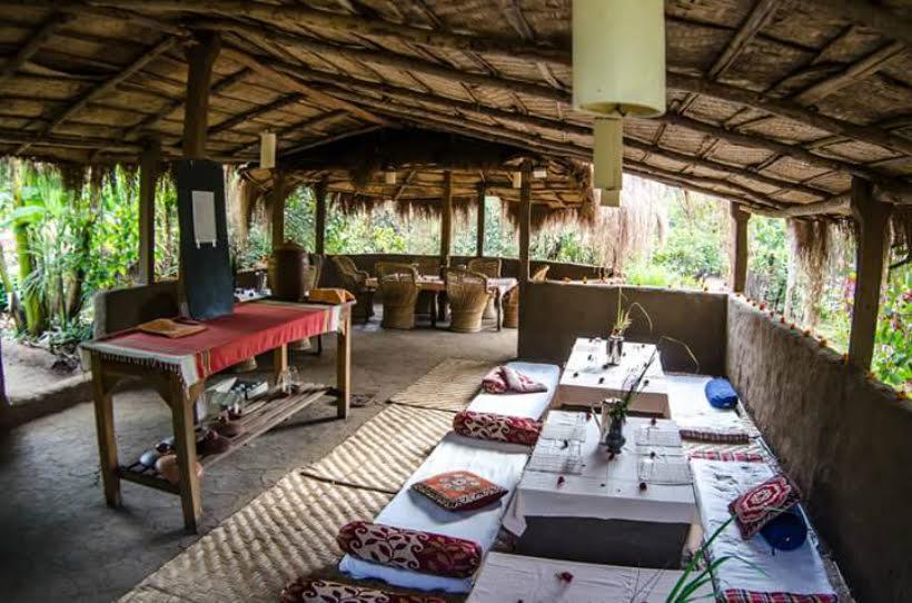 Отель Banyan Tree Yoga Мандрем Экстерьер фото
